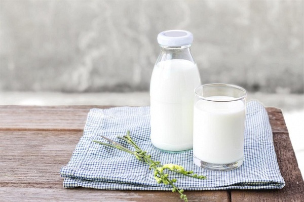 Sữa bổ sung vitamin và canxi